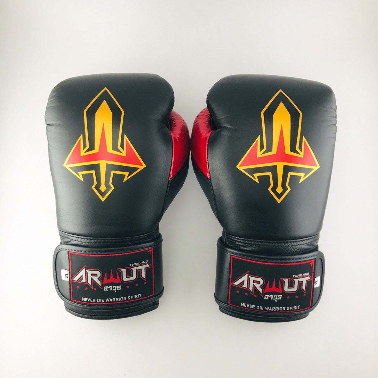 ARWUT “BLACK EDITION” MUAY THAI BOXING GLOVES BG2 BLACK/RED-grizzshop
