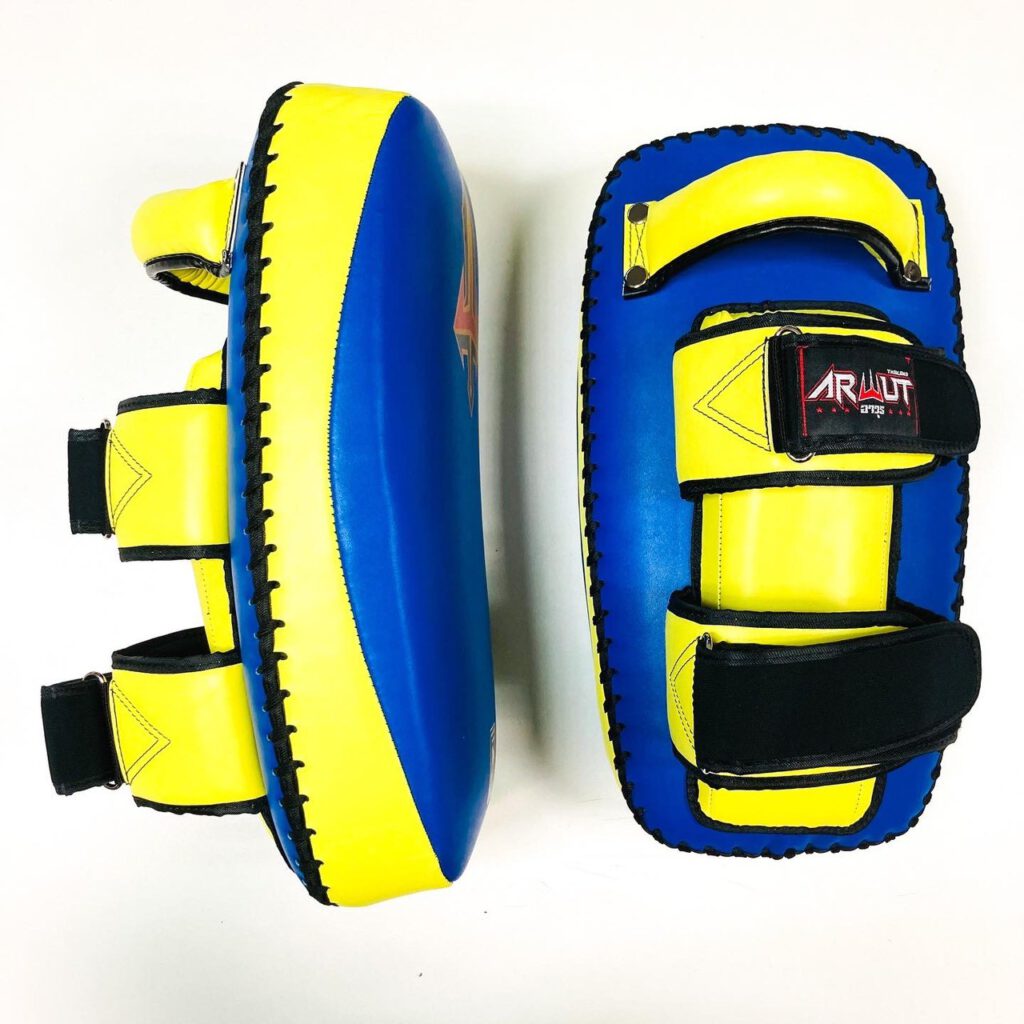 ARWUT PROTECTOR KICK PADS KP4 BLUE/YELLOW-grizzshop