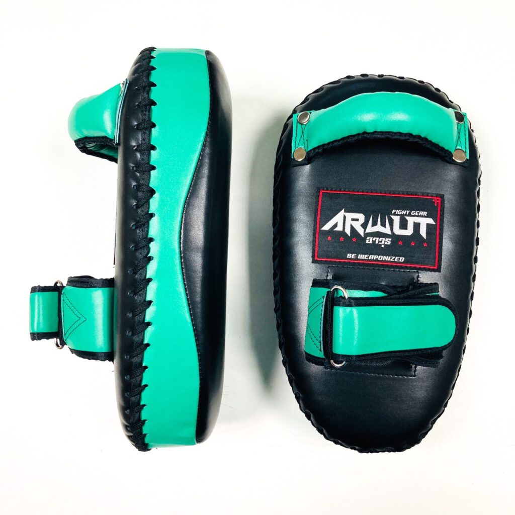 ARWUT THE PRO KICK PADS KP3 BLACK/GREEN-grizzshop