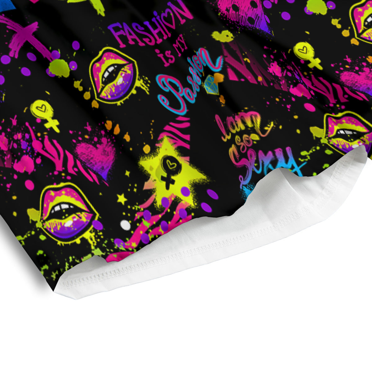 Abstract Graffiti Girlish Spray Paint Print Pattern Men's Athletic Shorts