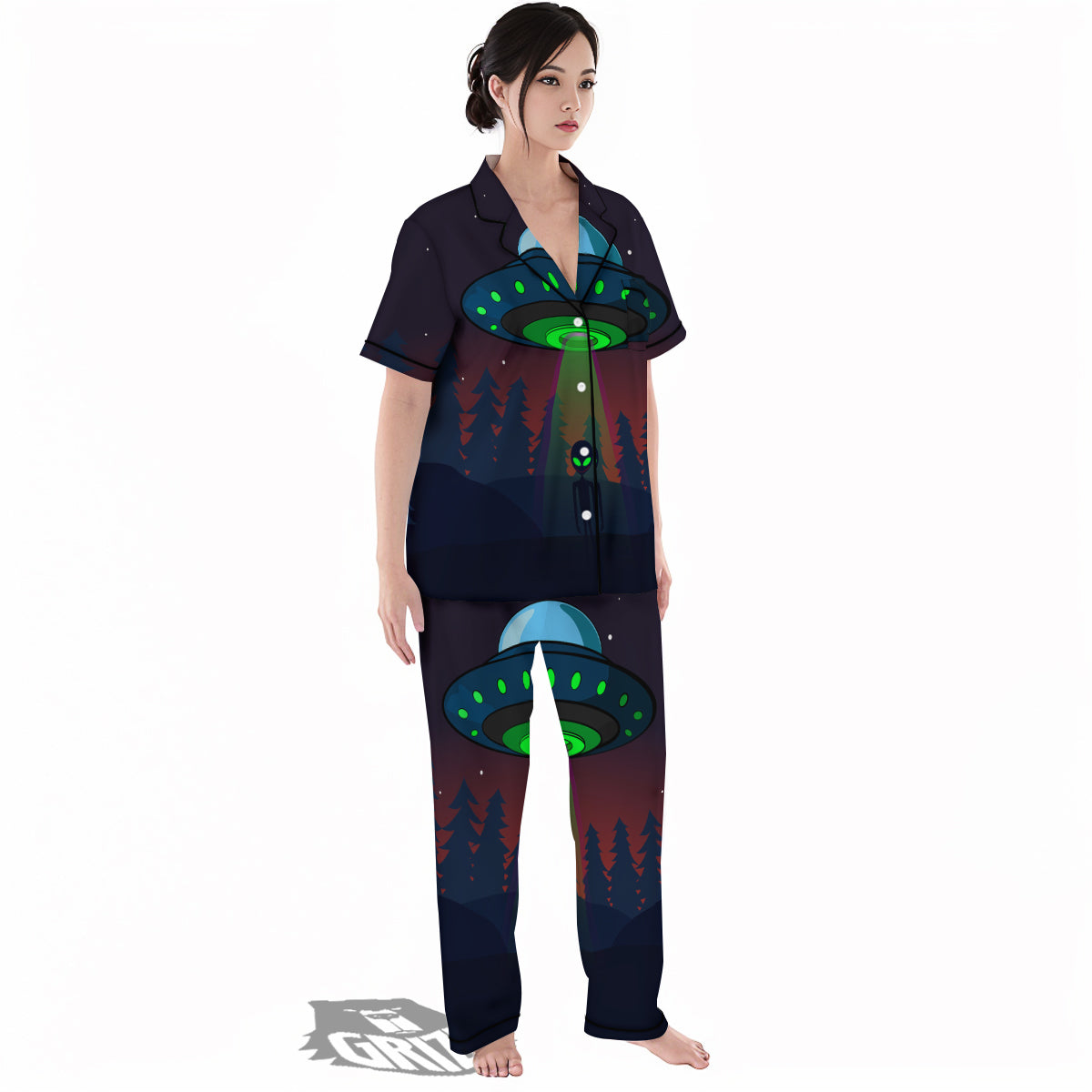 Alien Invasion On Earth Print Women's Pajamas Set-grizzshop
