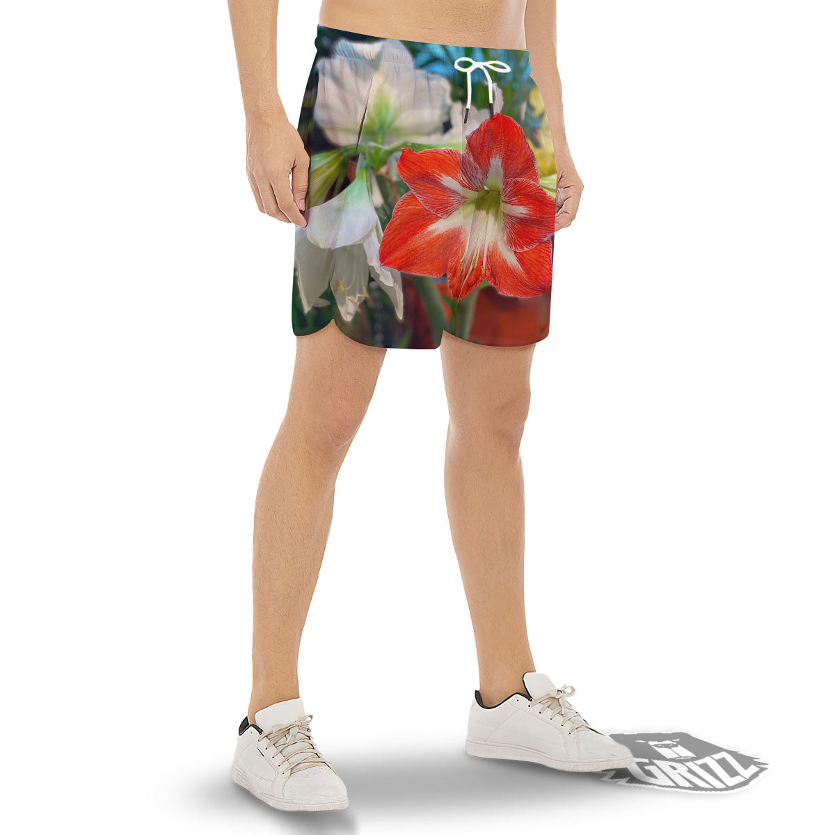 Amaryllis White And Red Print Men's Gym Shorts-grizzshop