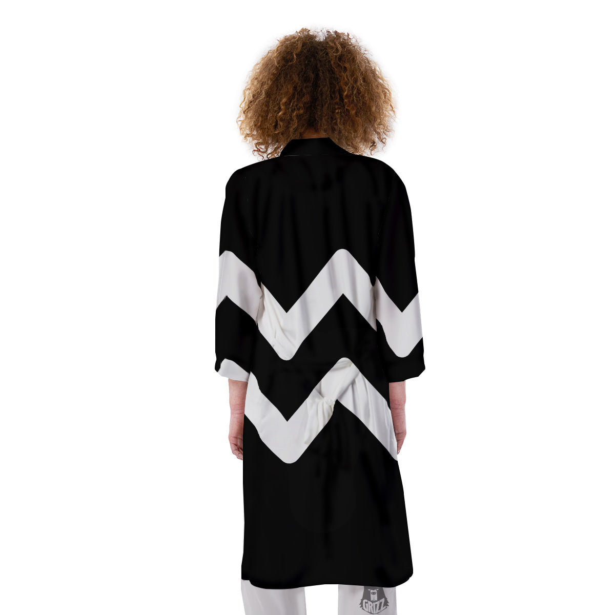 Aquarius Sign White And Black Print Kimono-grizzshop