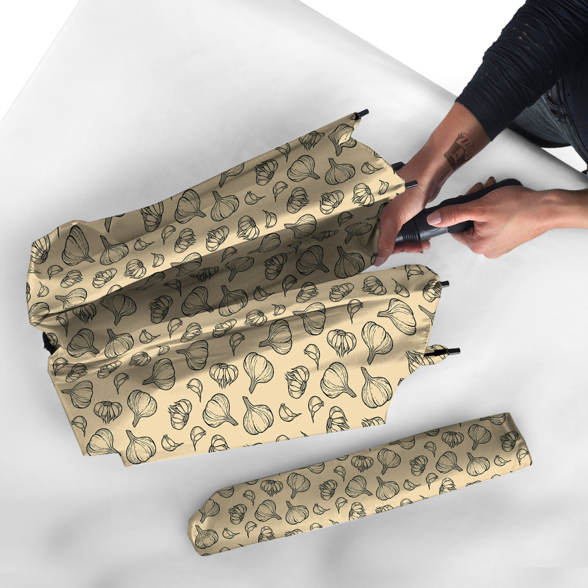 Beige Drawing Garlic Print Pattern Umbrella-grizzshop