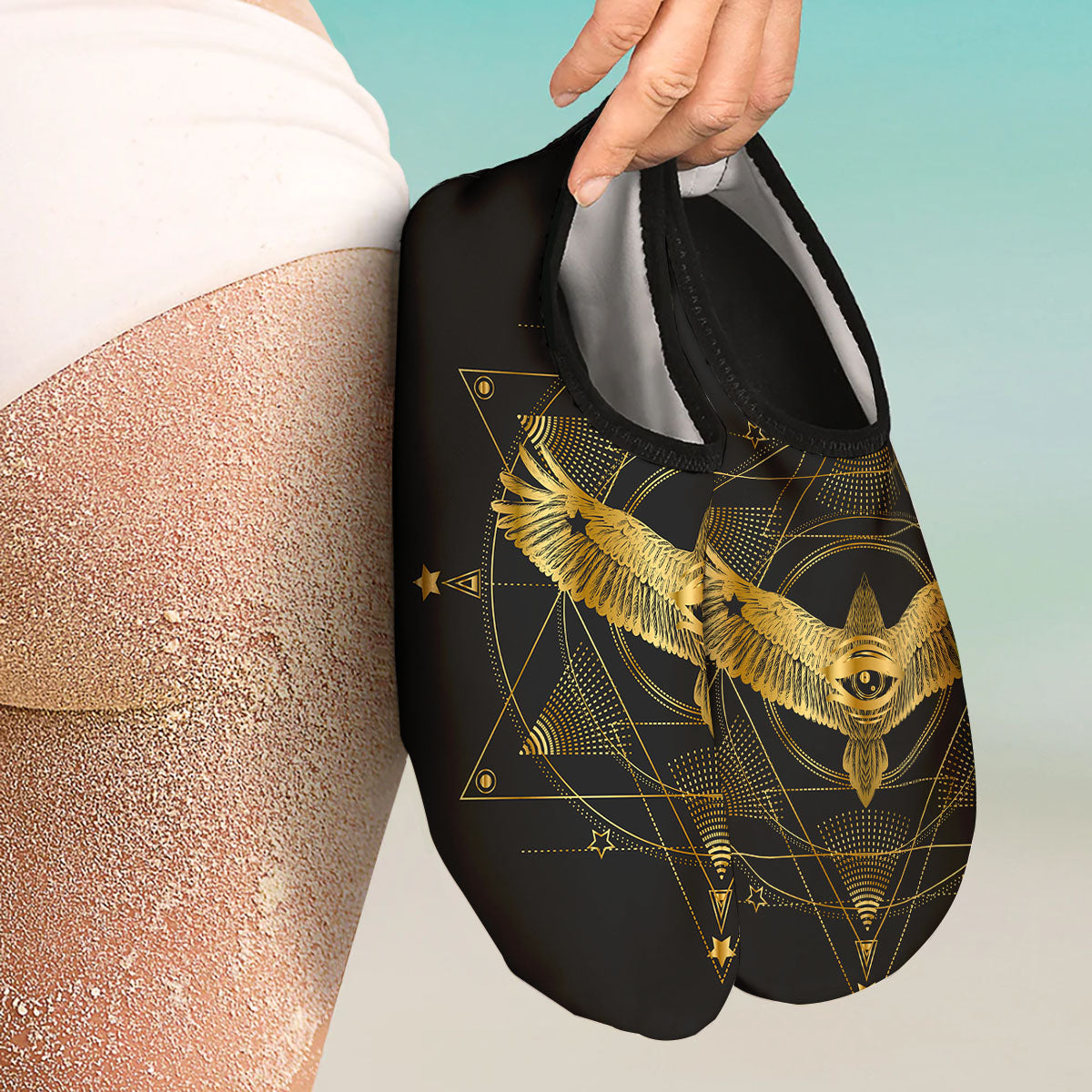 Bird Spiritual Golden Print Water Shoes-grizzshop