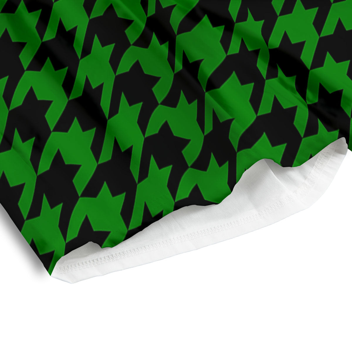 Black Green Jungle Houndstooth Print Men's Athletic Shorts
