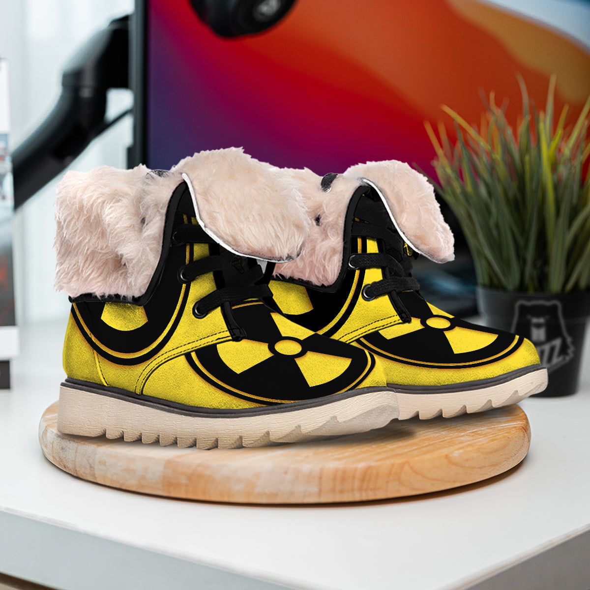 Black Radioactive On Yellow Print Snow Boots-grizzshop