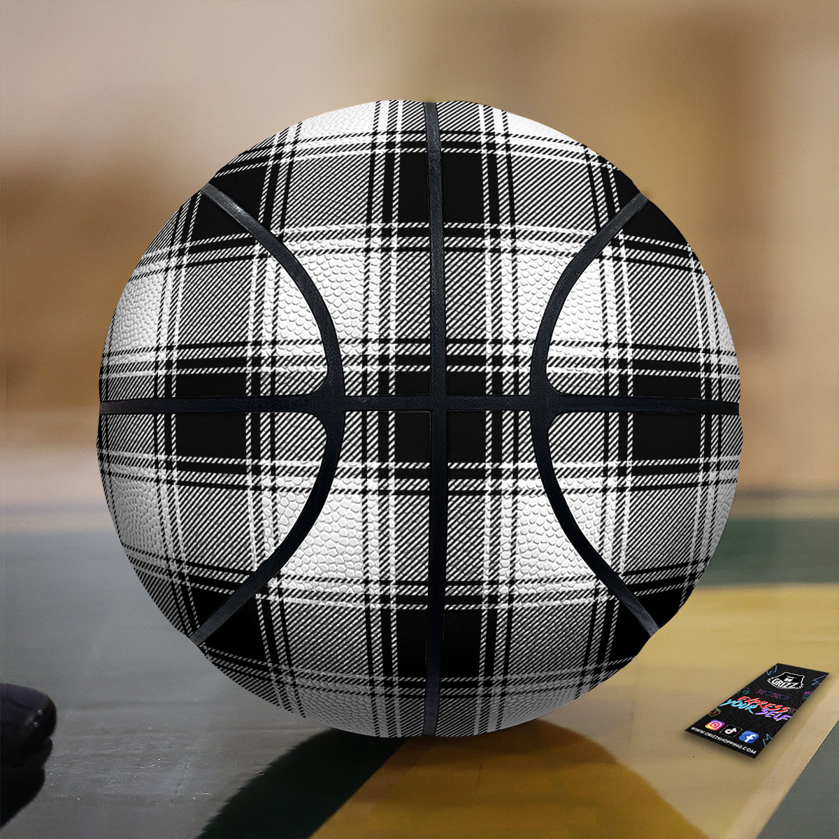 Border Tartan White And Black Print Pattern Basketball
