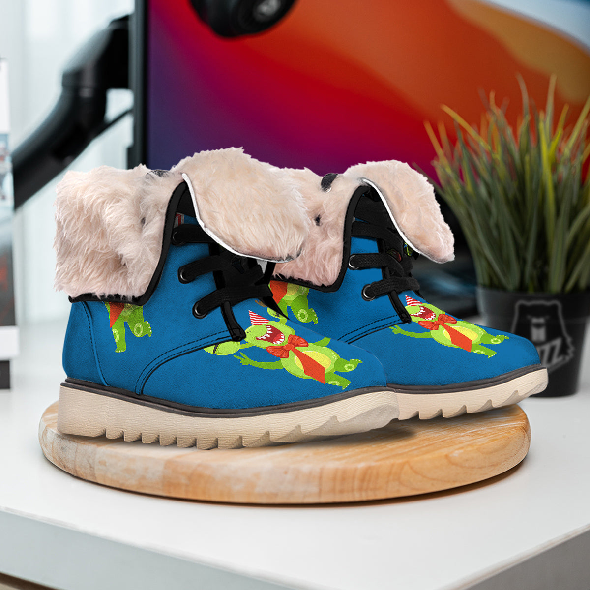 Bow Tie With Cute Alien Print Snow Boots-grizzshop