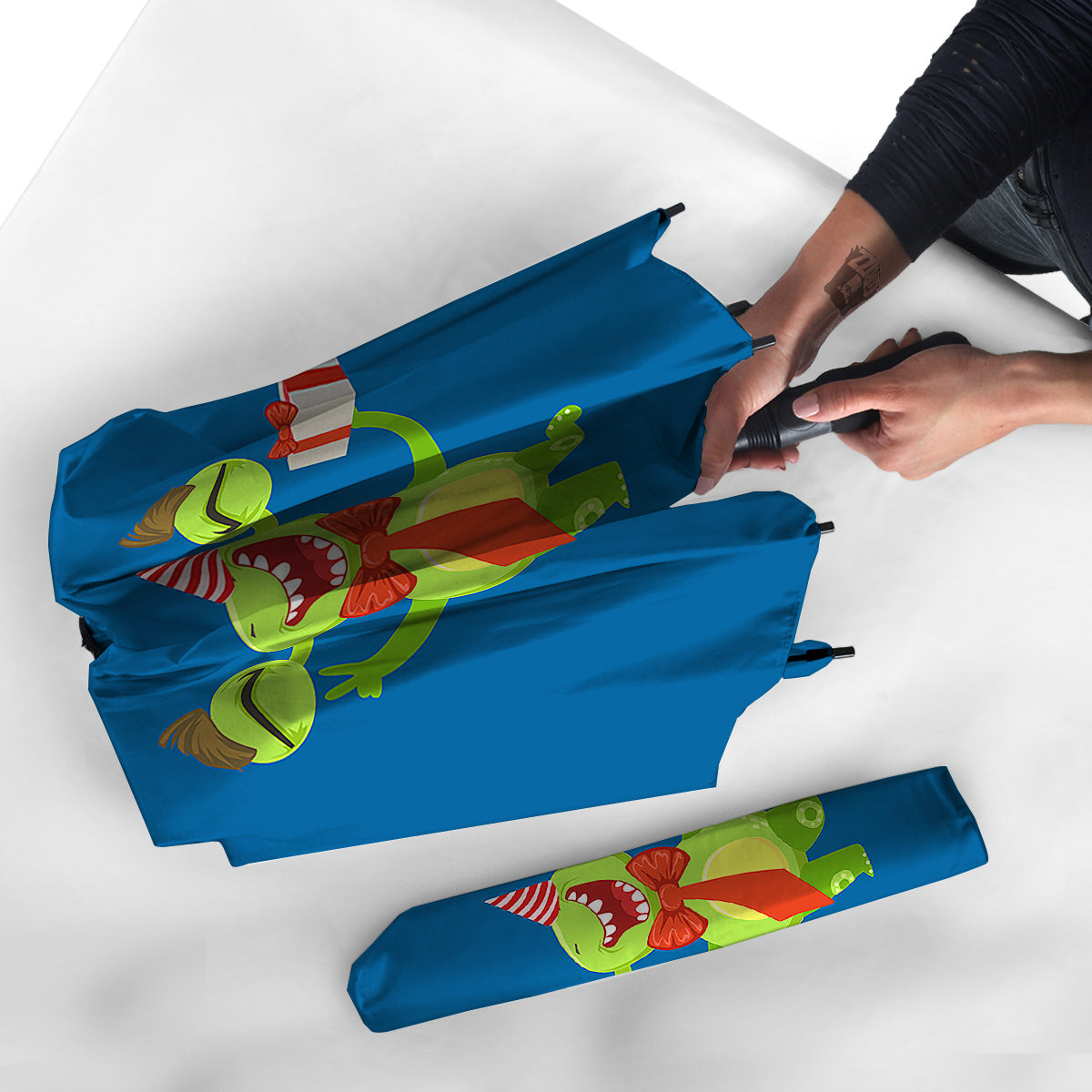 Bow Tie With Cute Alien Print Umbrella-grizzshop