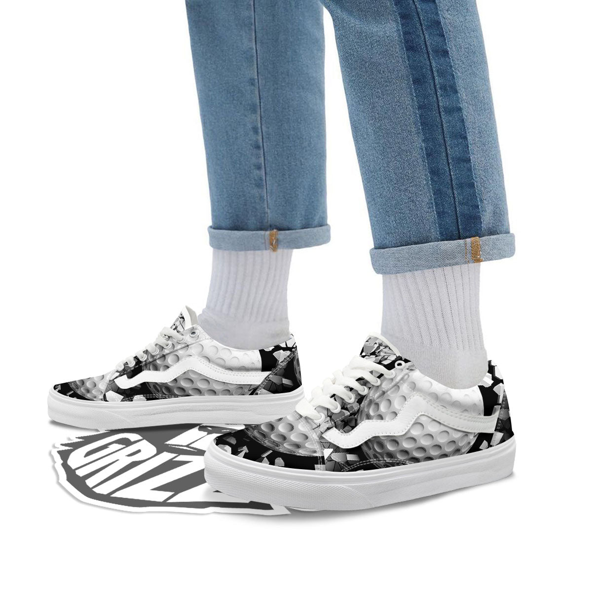 Breaking Wall Golf Ball Print Skate Shoes-grizzshop