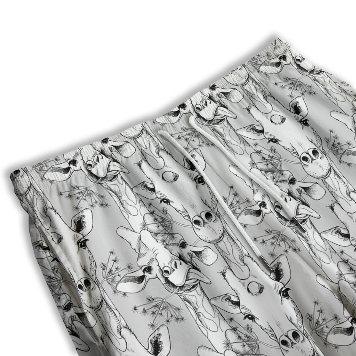 Cartoon Giraffe White And Black Print Men's Athletic Shorts