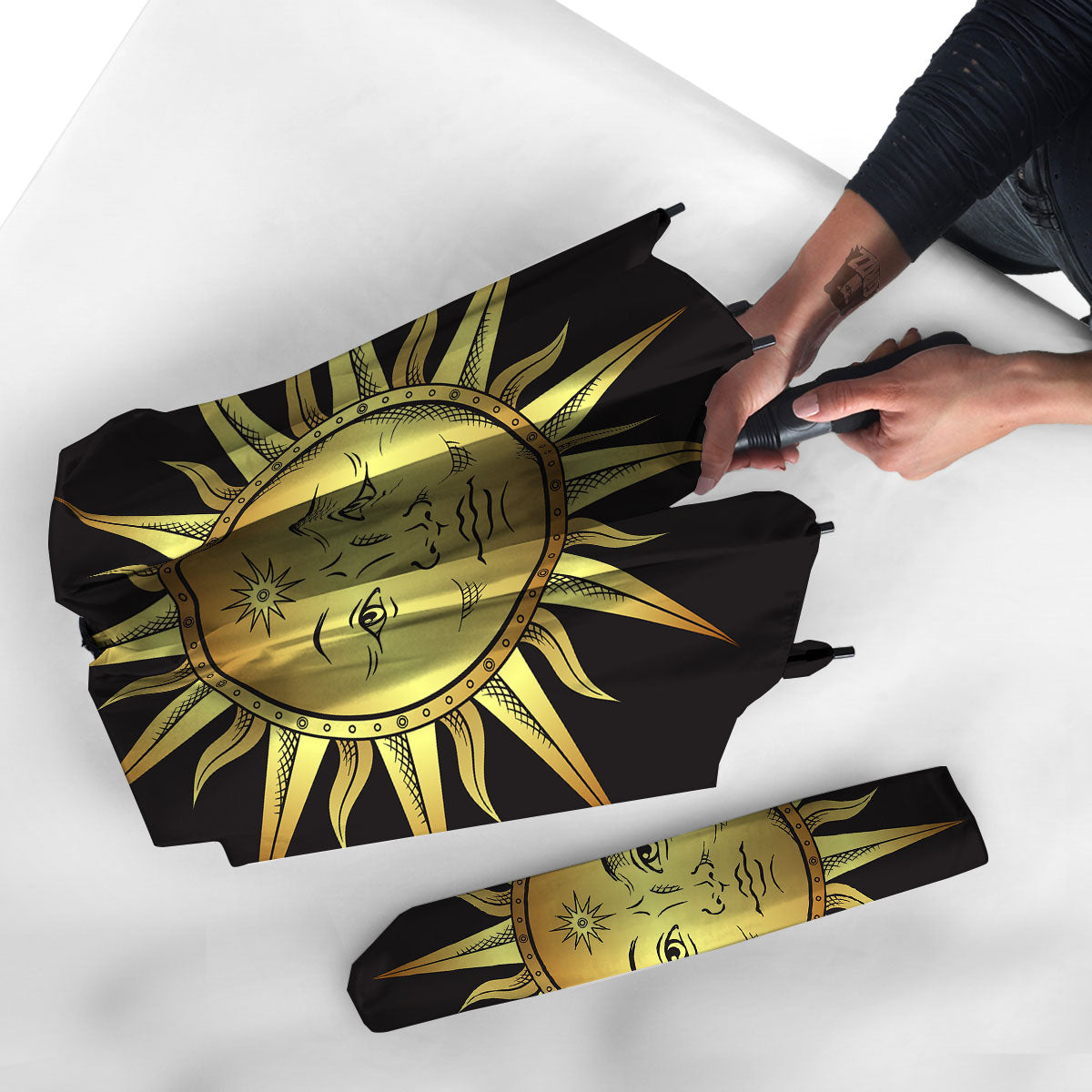 Celestial Sun Gold And Black Print Umbrella-grizzshop