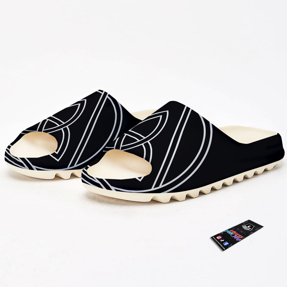 Celtic Knot White And Black Print Sandals-grizzshop