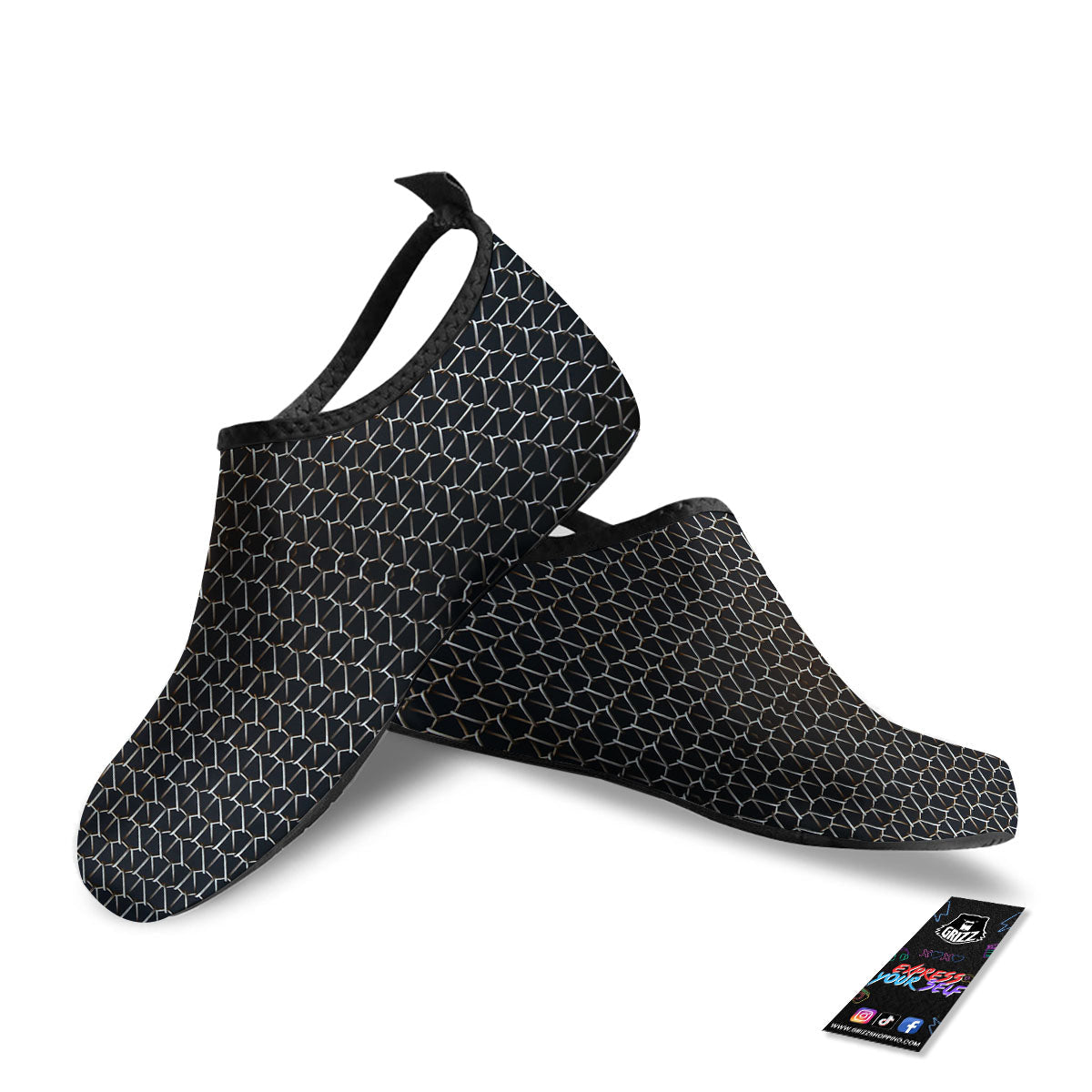 Chainmail Metal Print Pattern Water Shoes-grizzshop