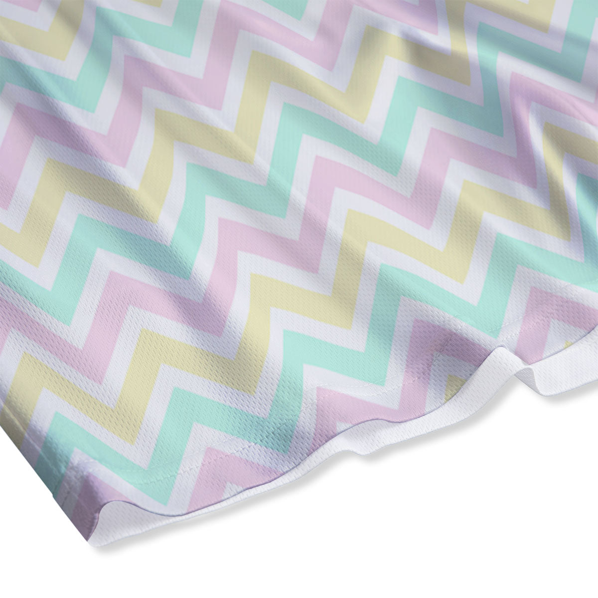 Chevron Pastel Print Pattern Mesh Shorts-grizzshop