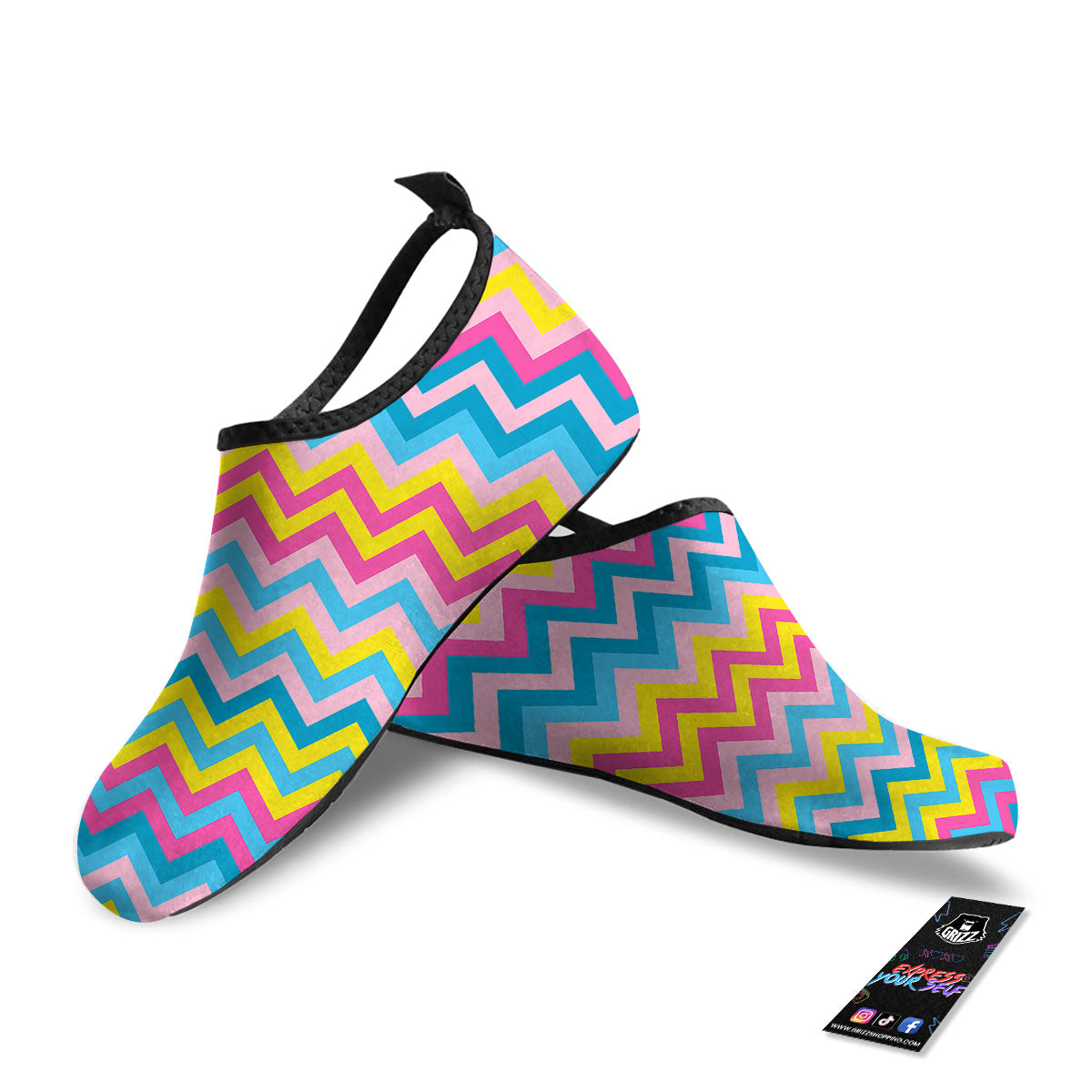 Chevron Rainbow Print Pattern Water Shoes-grizzshop