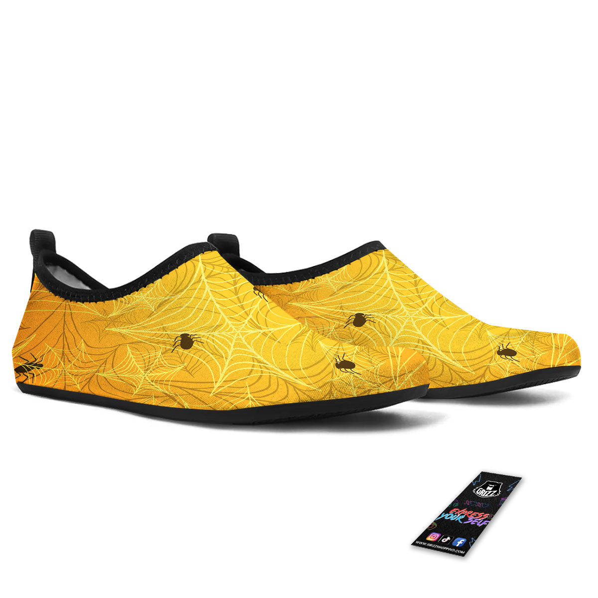 Cobweb Yellow Print Water Shoes-grizzshop