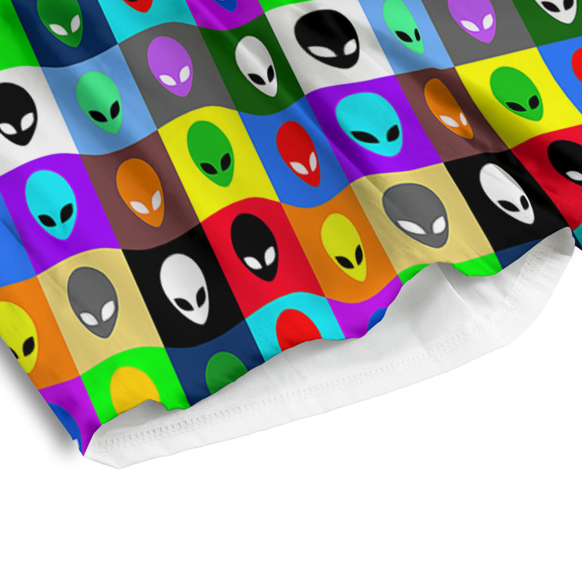 Colorful Retro Aliens Face Print Pattern Men's Athletic Shorts
