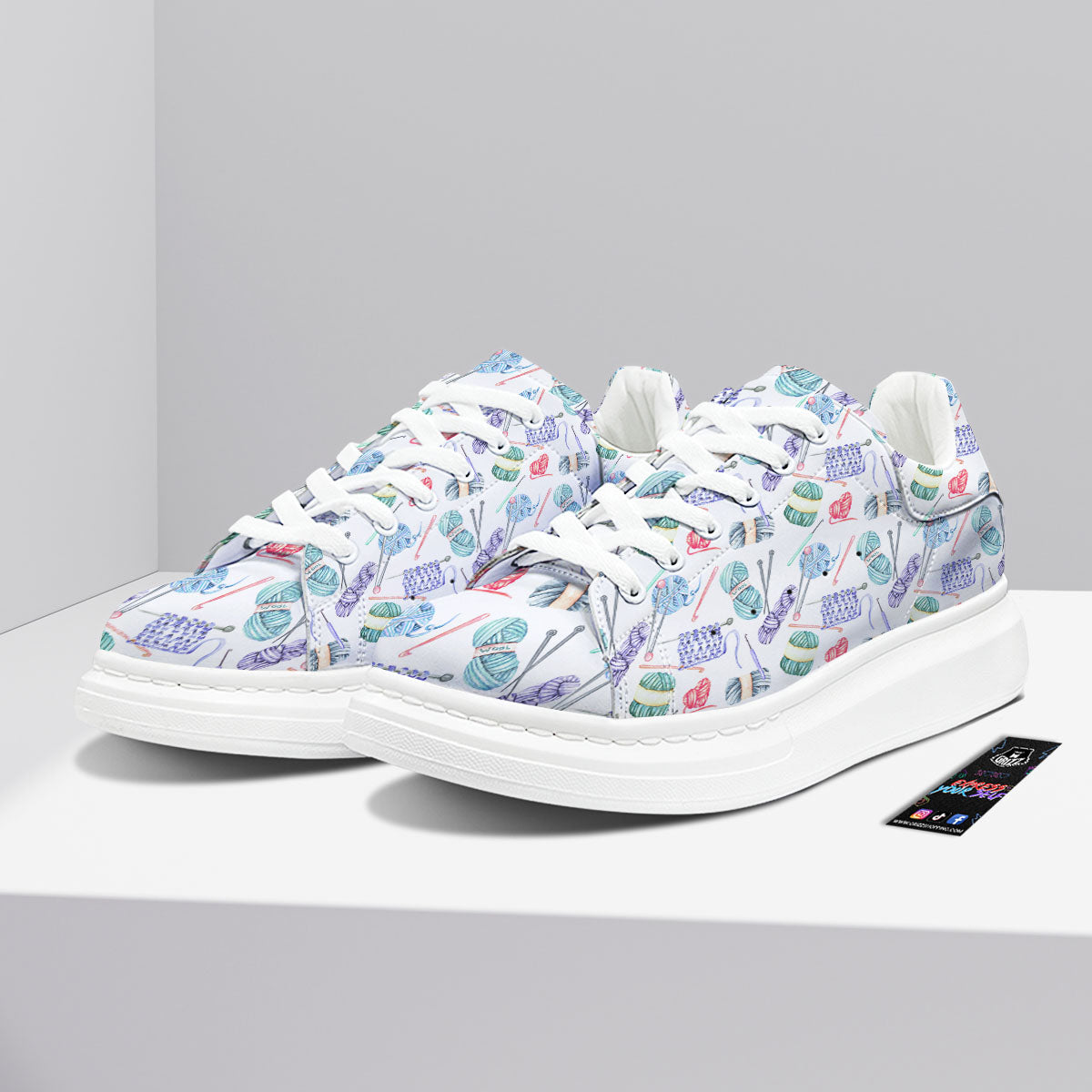 Crochet Yarn Print Pattern Platform Shoes-grizzshop