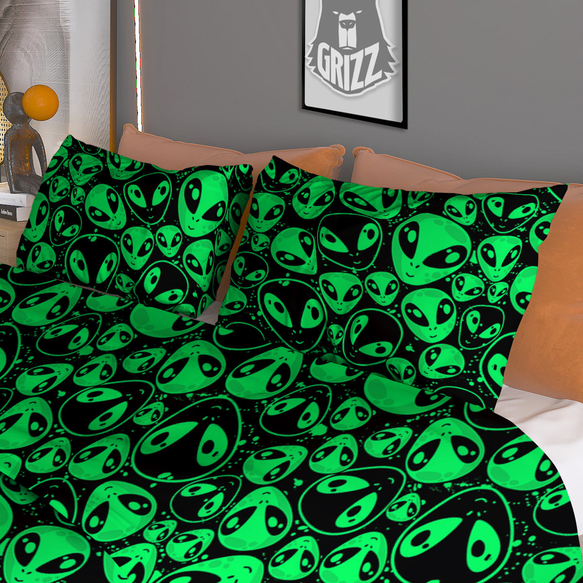 Cute Green Alien Print Pattern Duvet Cover Bedding Set