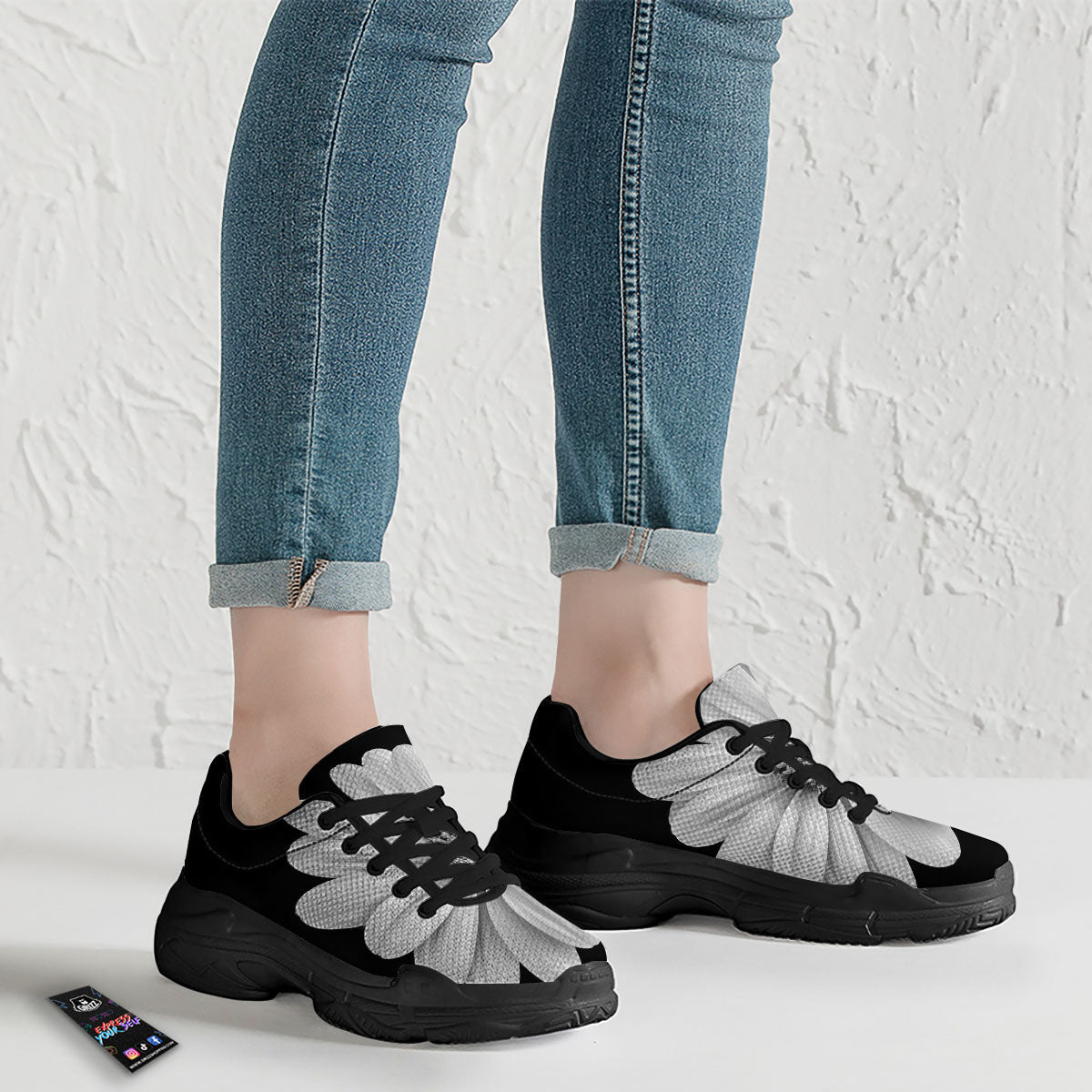 Daisy Flower Monochrome Print Black Chunky Shoes-grizzshop