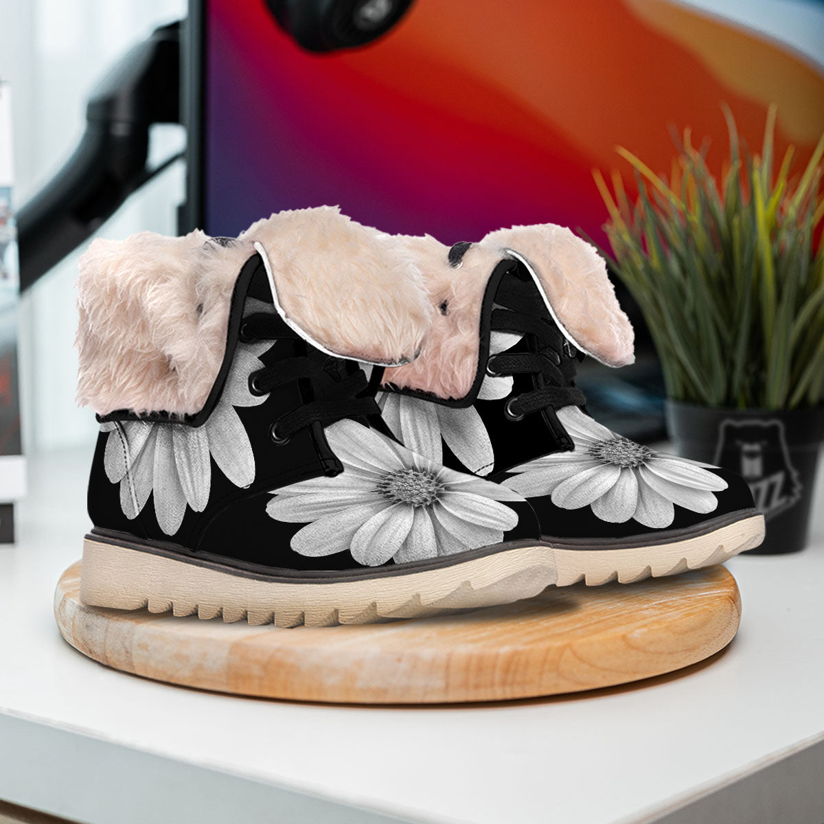 Daisy Flower Monochrome Print Snow Boots-grizzshop
