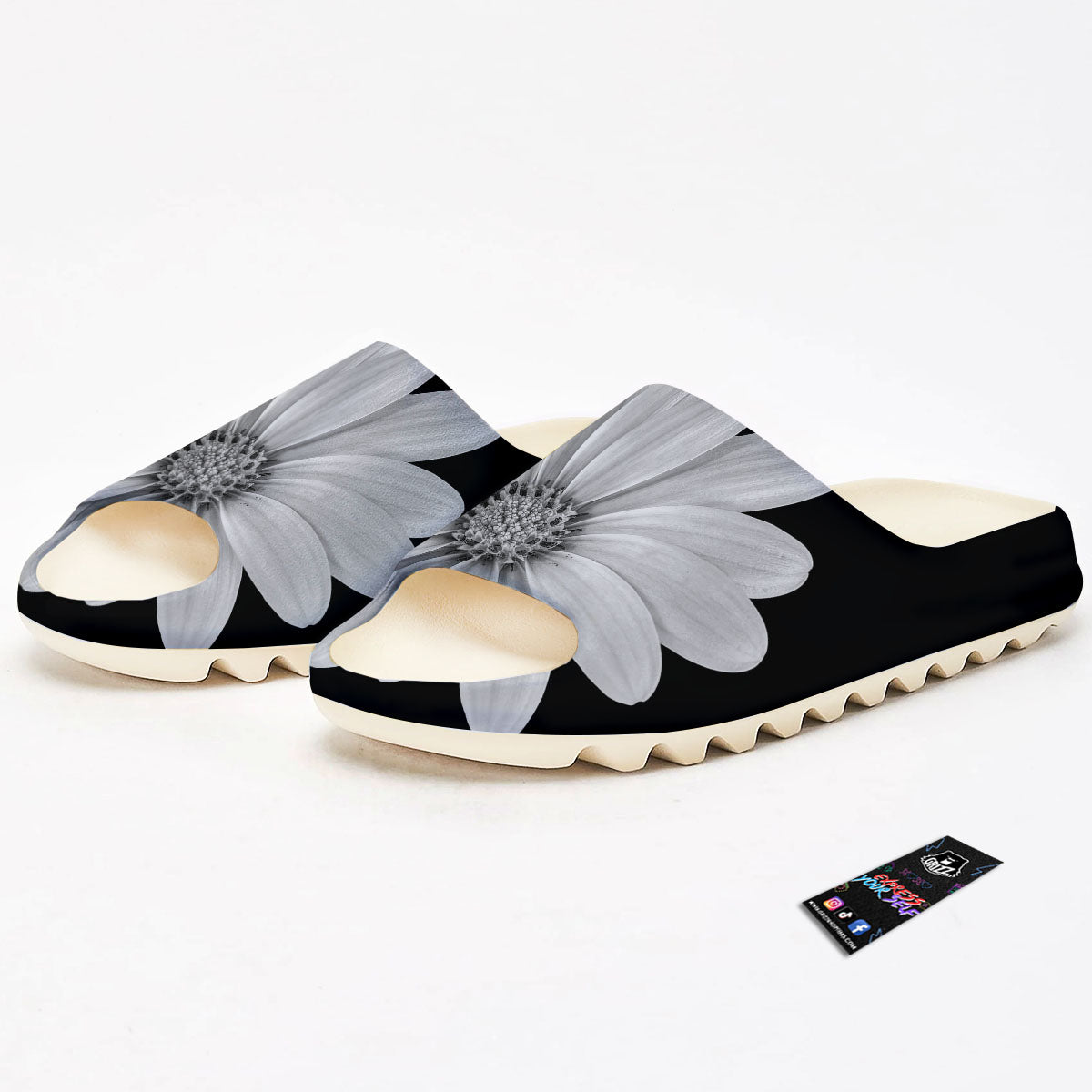 Daisy Flower Monochrome Print Sandals-grizzshop