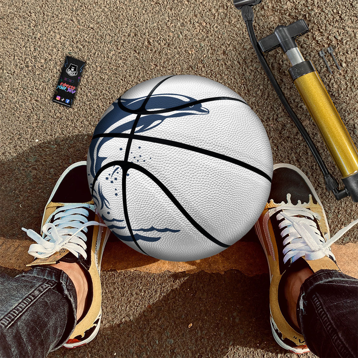 Denim Star Jeans And Heart Print Pattern Basketball