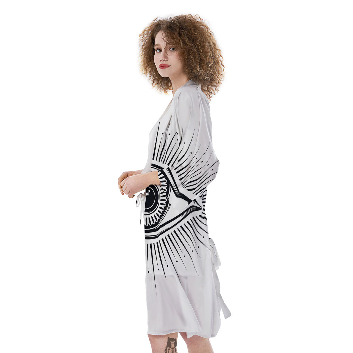 Eye of Providence White And Black Print Kimono-grizzshop