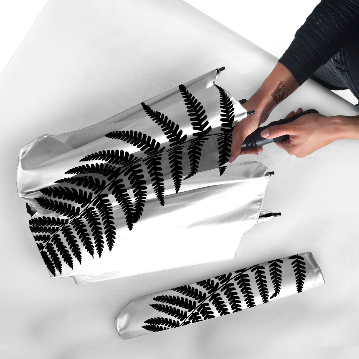 Fern Leaf White And Black Print Umbrella-grizzshop
