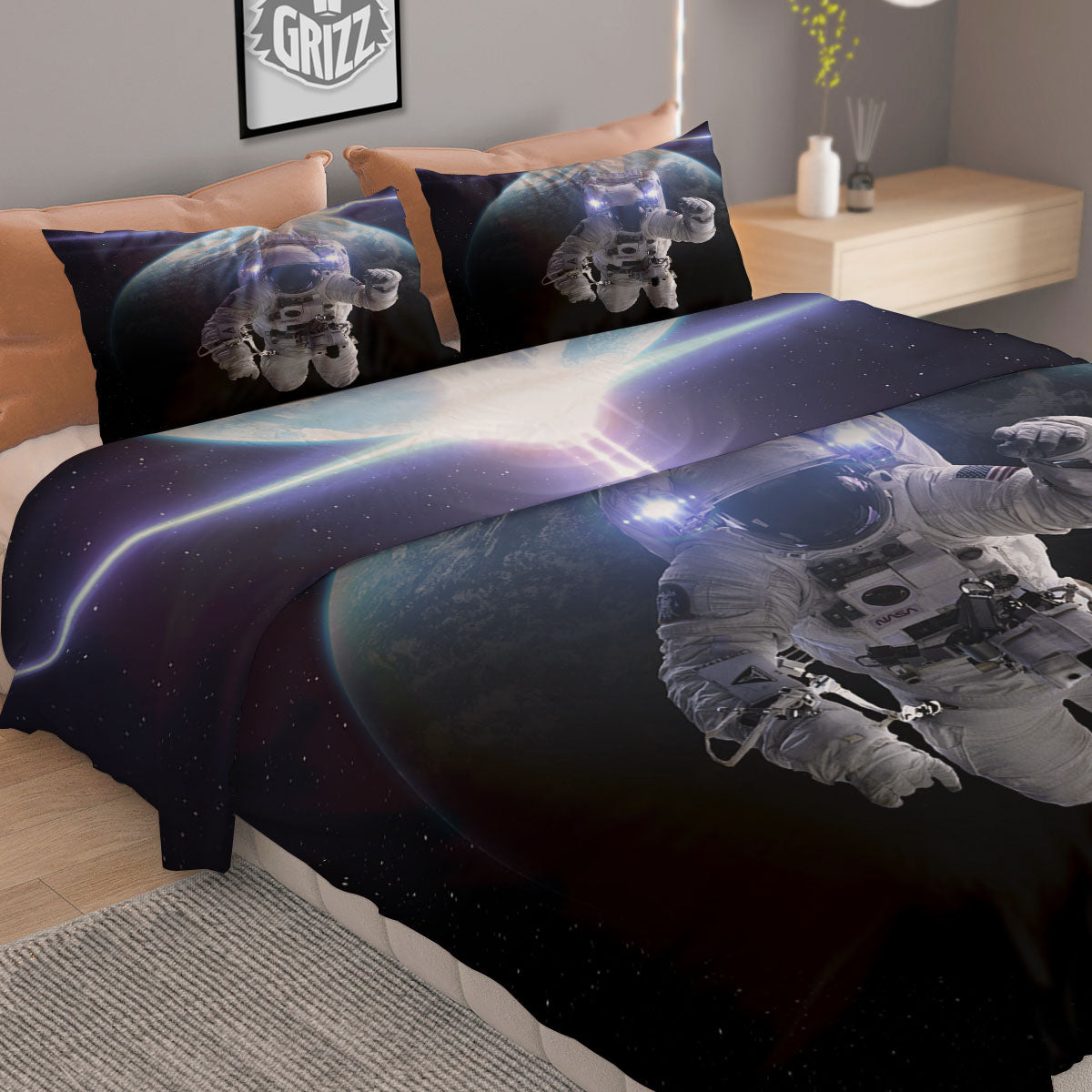 Floating Astronaut In Outer Space Print Duvet Cover Bedding Set