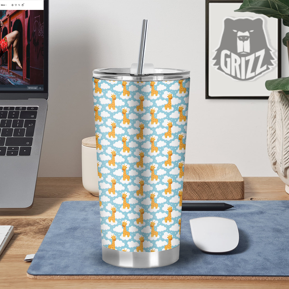 Giraffe Cute Cartoon Print Pattern Tumbler-grizzshop
