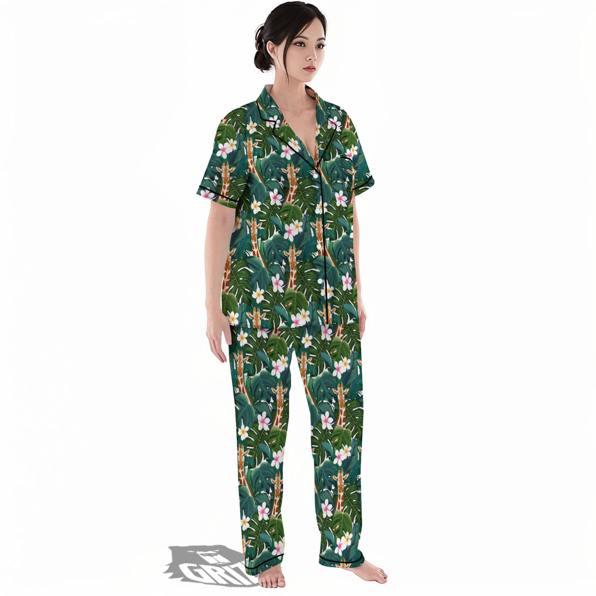 Giraffe Tropical Print Pattern Women's Pajamas Set-grizzshop
