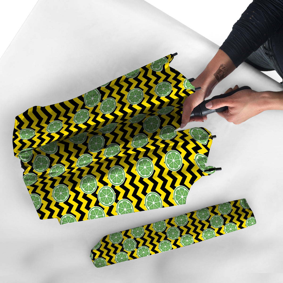 Green Lime And Yellow Zigzag Print Pattern Umbrella-grizzshop