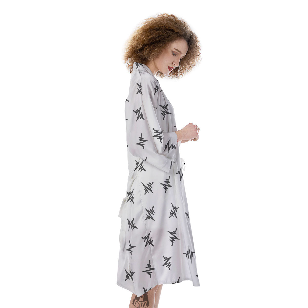 Heartbeat White And Black Print Pattern Kimono-grizzshop