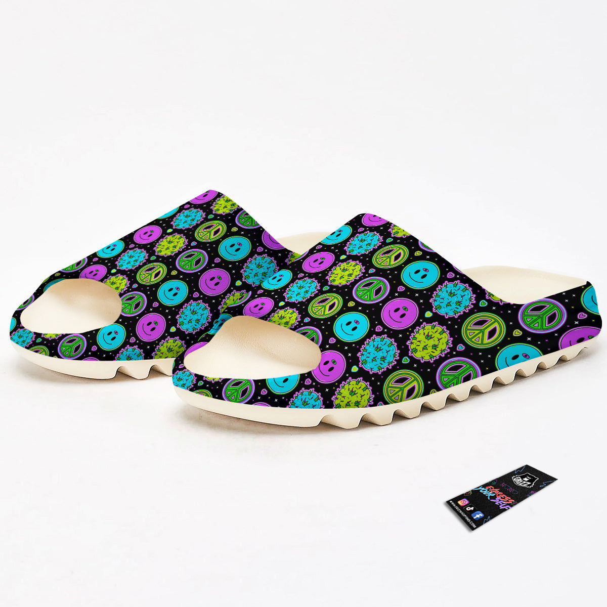 Hippie Peace Symbol And Weed Print Pattern Sandals-grizzshop