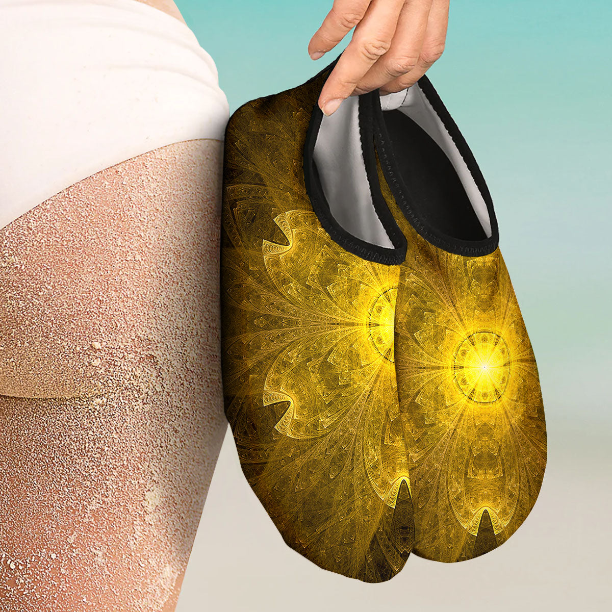 Kaleidoscope Golden Print Water Shoes-grizzshop