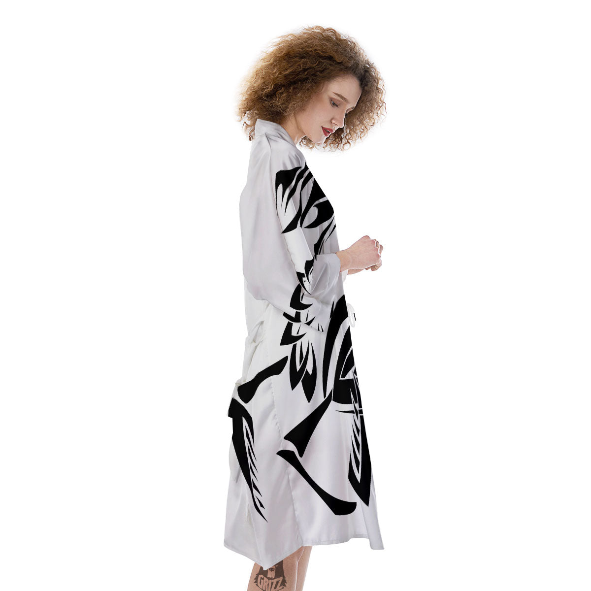 Mantis Spirit White And Black Print Kimono-grizzshop