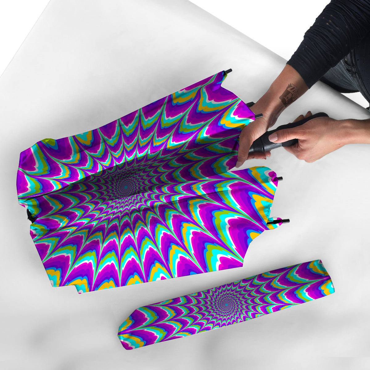 Moving Optical Illusion Purple Dizzy Umbrella-grizzshop