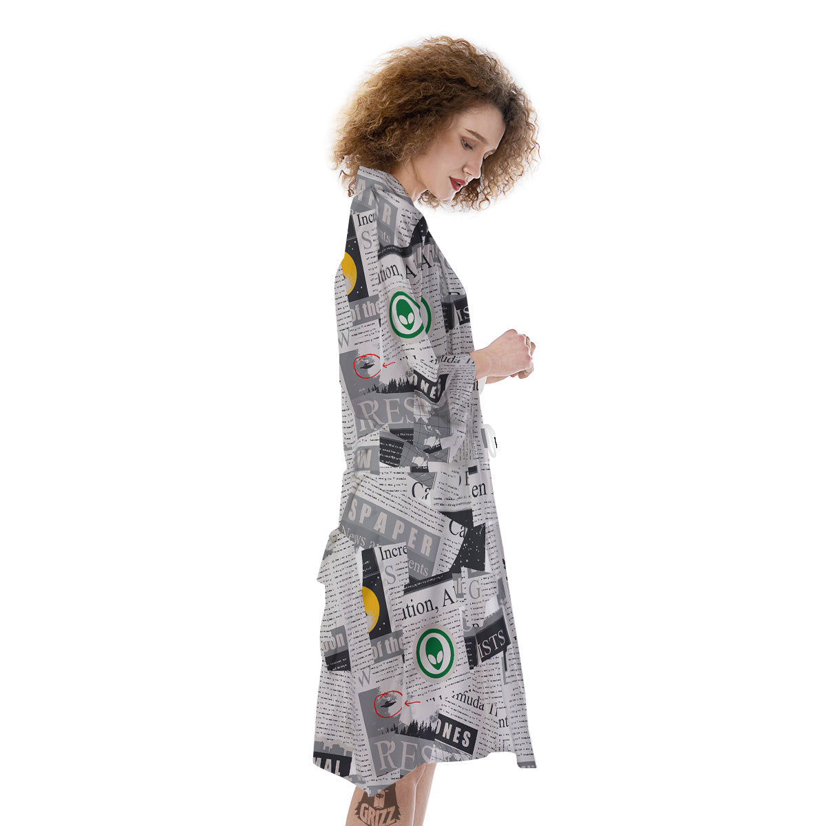 Newspaper Clippings On Aliens Topic Print Pattern Kimono-grizzshop