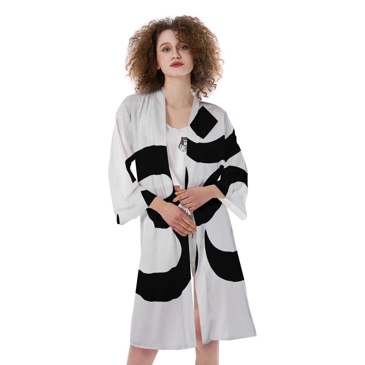 Om White And Black Print Kimono-grizzshop