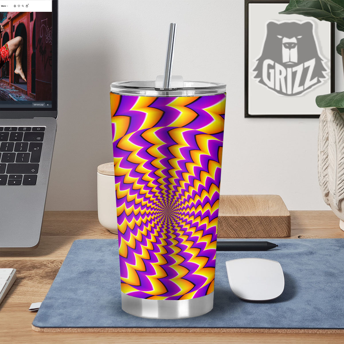 Optical Illusion Moving Dizzy Circle Tumbler
