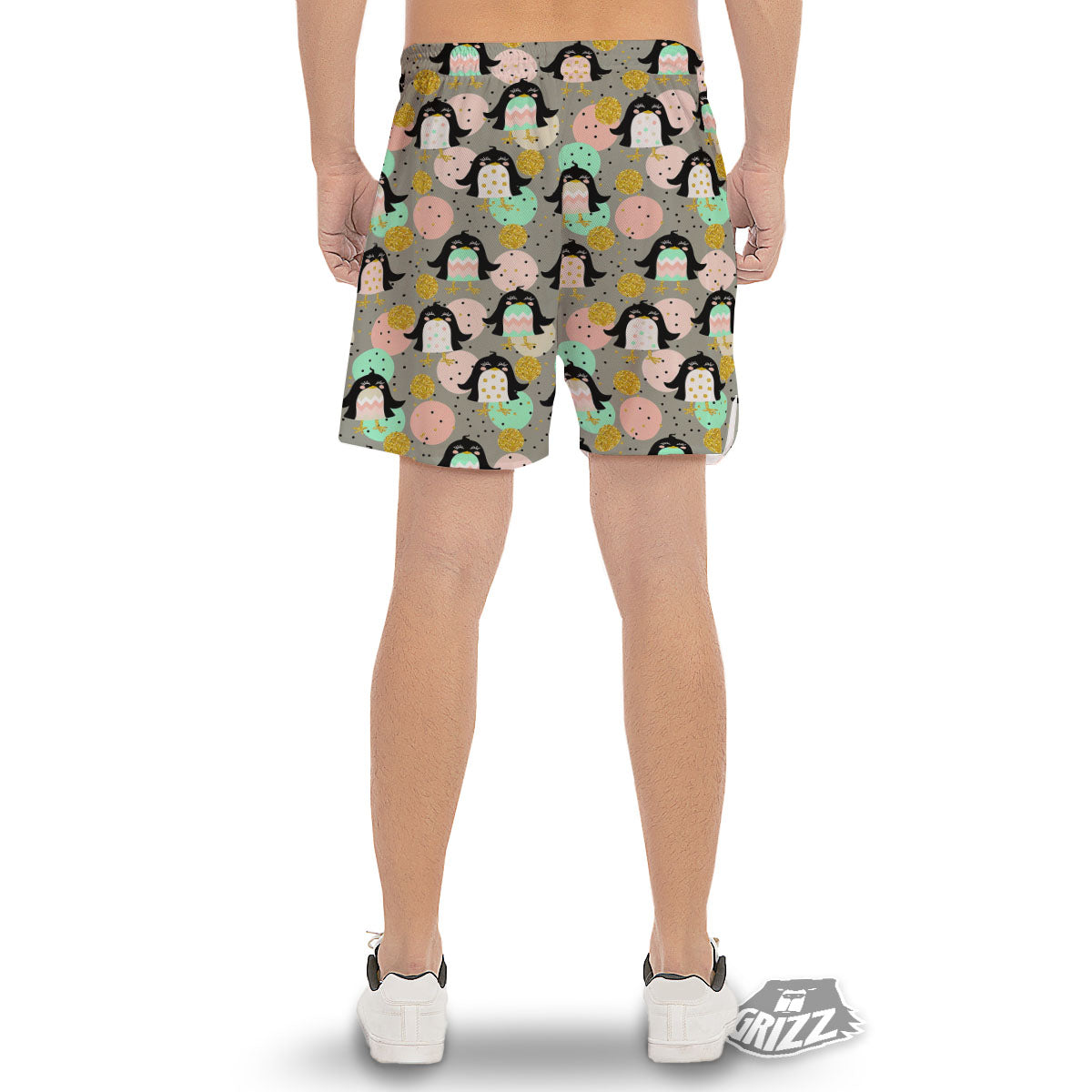 Penguin Pink Polka Print Pattern Men's Gym Shorts-grizzshop
