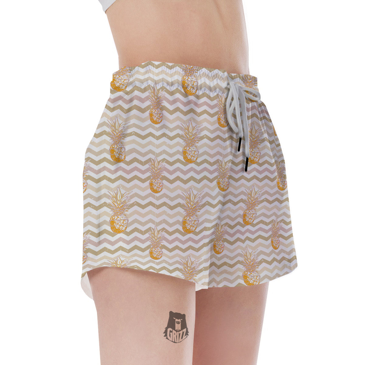 Pineapple Beige Zig Zag Print Pattern Women's Shorts-grizzshop