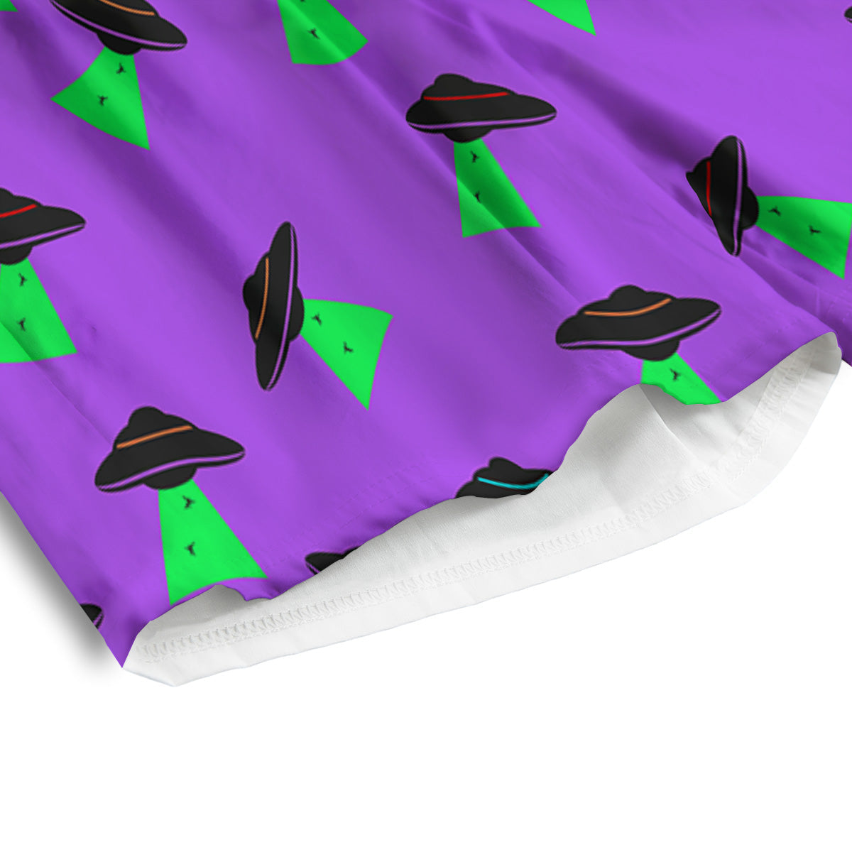 Purple UFO Alien Spaceship Print Pattern Men's Athletic Shorts