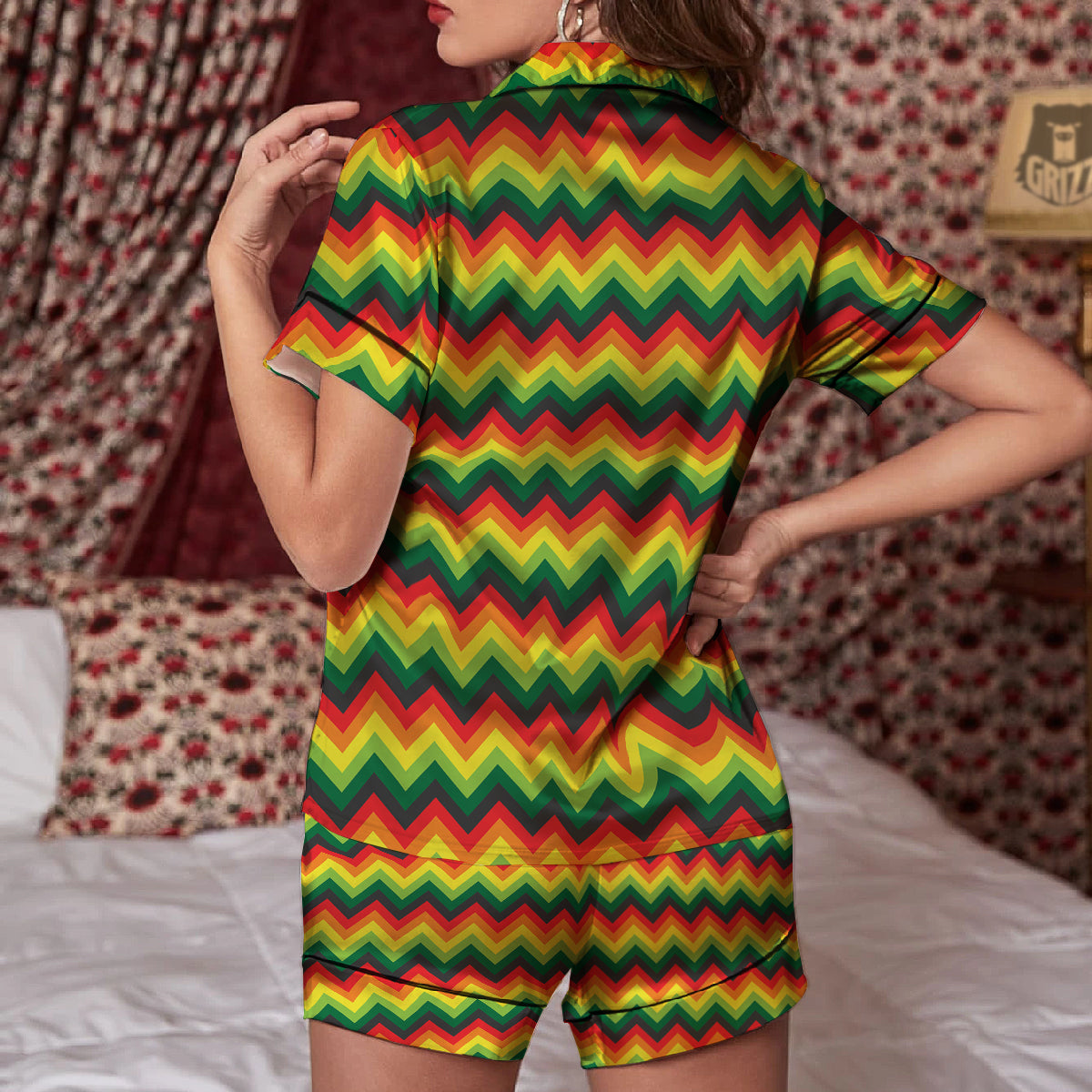 Reggae Zig Zag Print Pattern Women Silk Pajamas-grizzshop