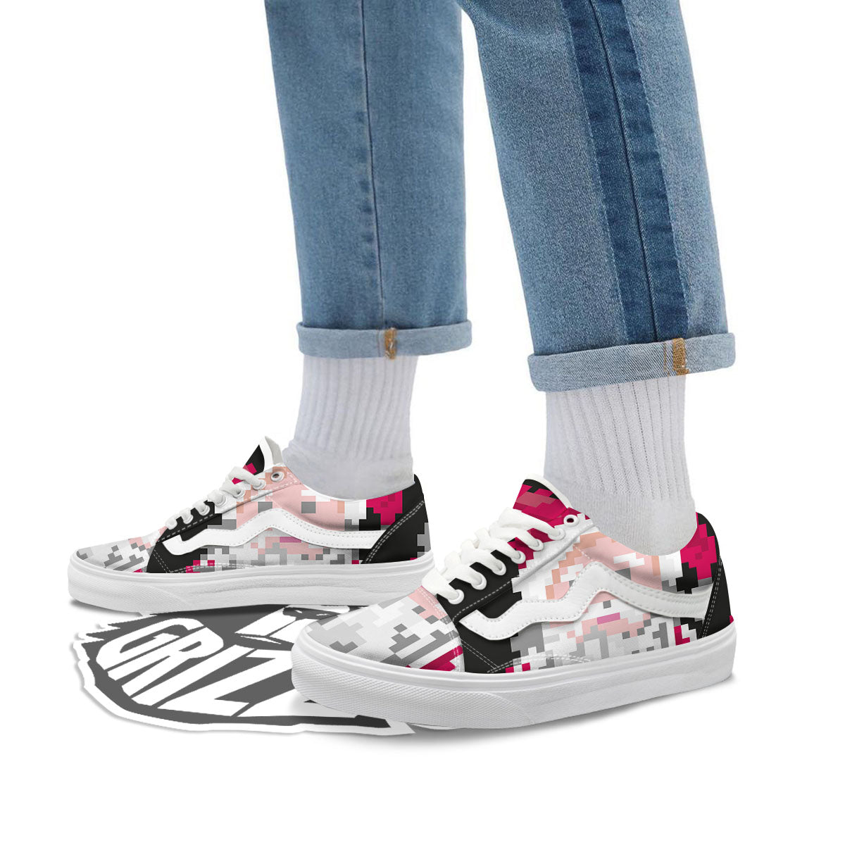 Santa Claus Christmas Pixel Print Skate Shoes-grizzshop