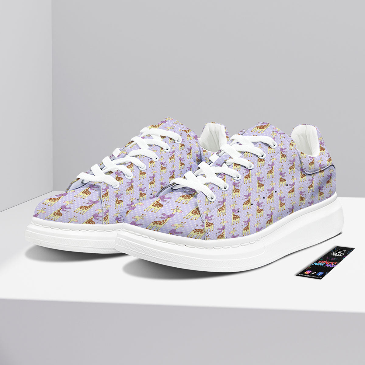 Scarf With Giraffe Print Pattern Platform Shoes-grizzshop