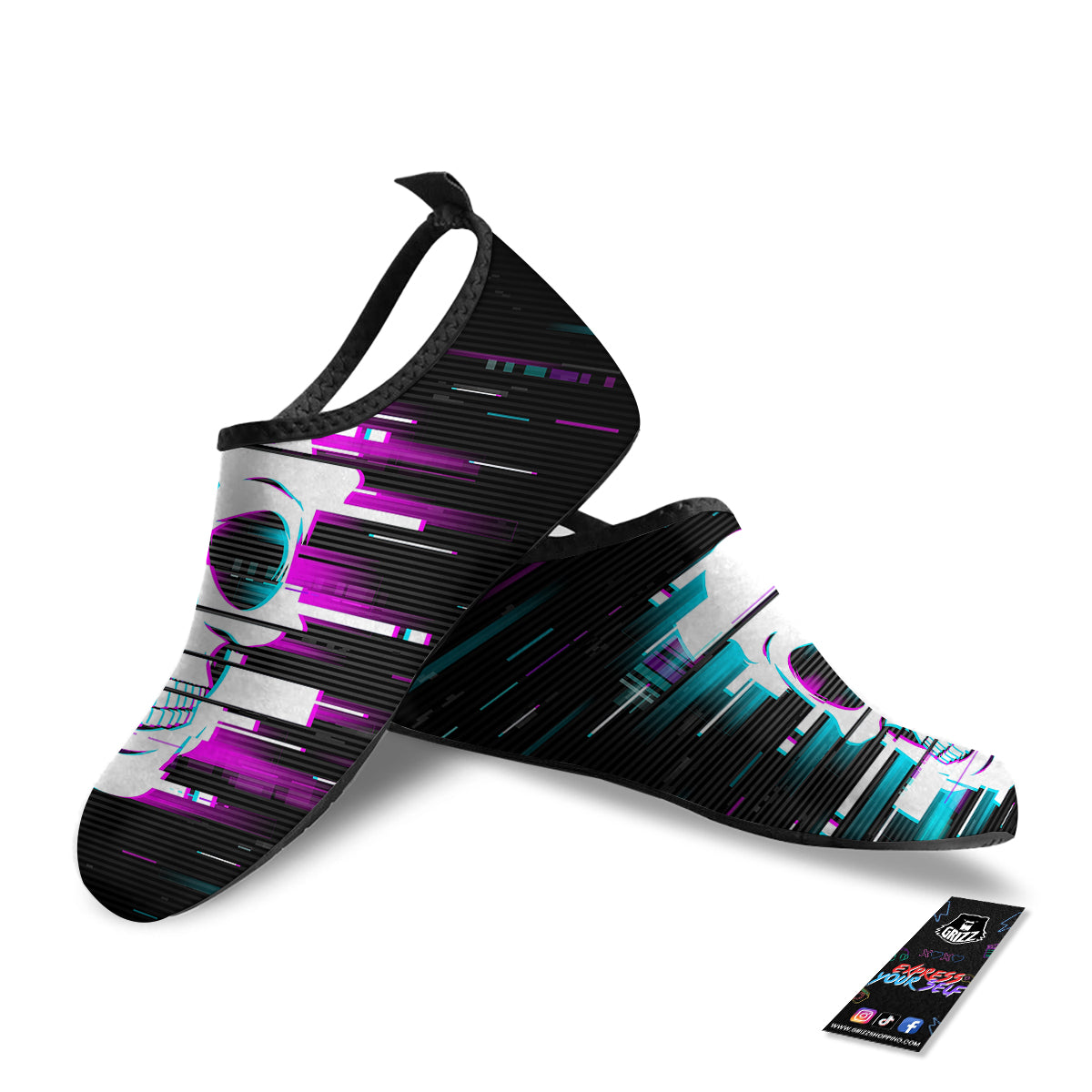 Smiling Skull Glitch Print Water Shoes-grizzshop